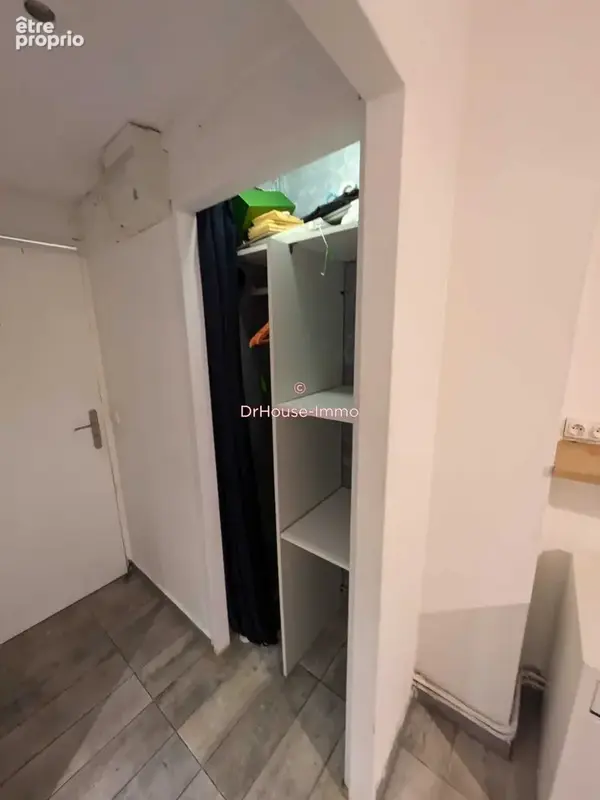 Appartement 4 pièces 74 m² à vendre à Marseille-8e (13008) - photo 4