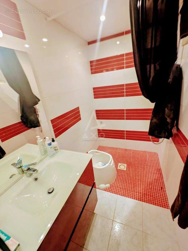 Exclusivite fabrezan proche du centre avec jardin et garages - photo 7
