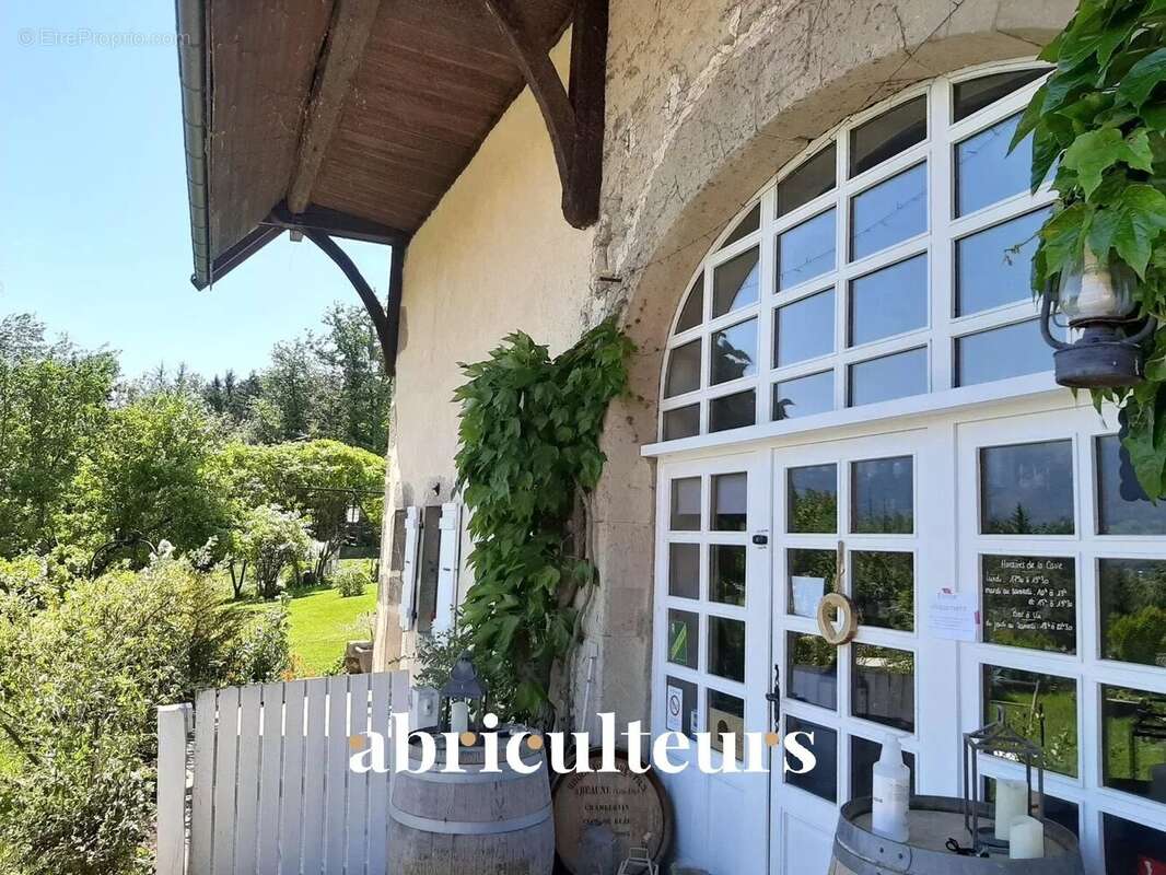 Maison à CHARVONNEX