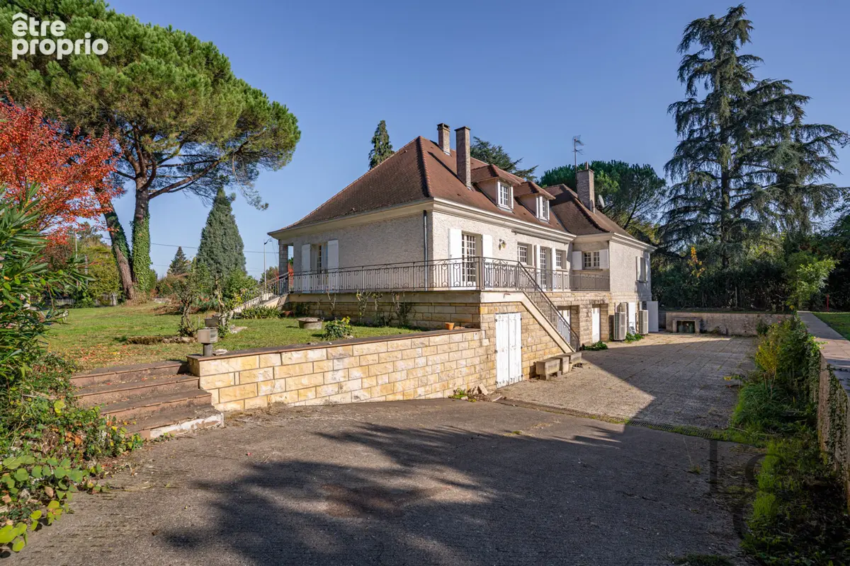 Maison traditionnelle à vendre à Sainte-Livrade-sur-Lot - photo 2