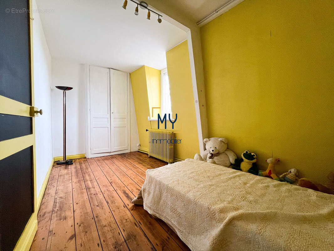 CHAMBRE 3/4 - Maison à vendre - 7 pièces - 195 m² - Armentières - Maison à ARMENTIERES