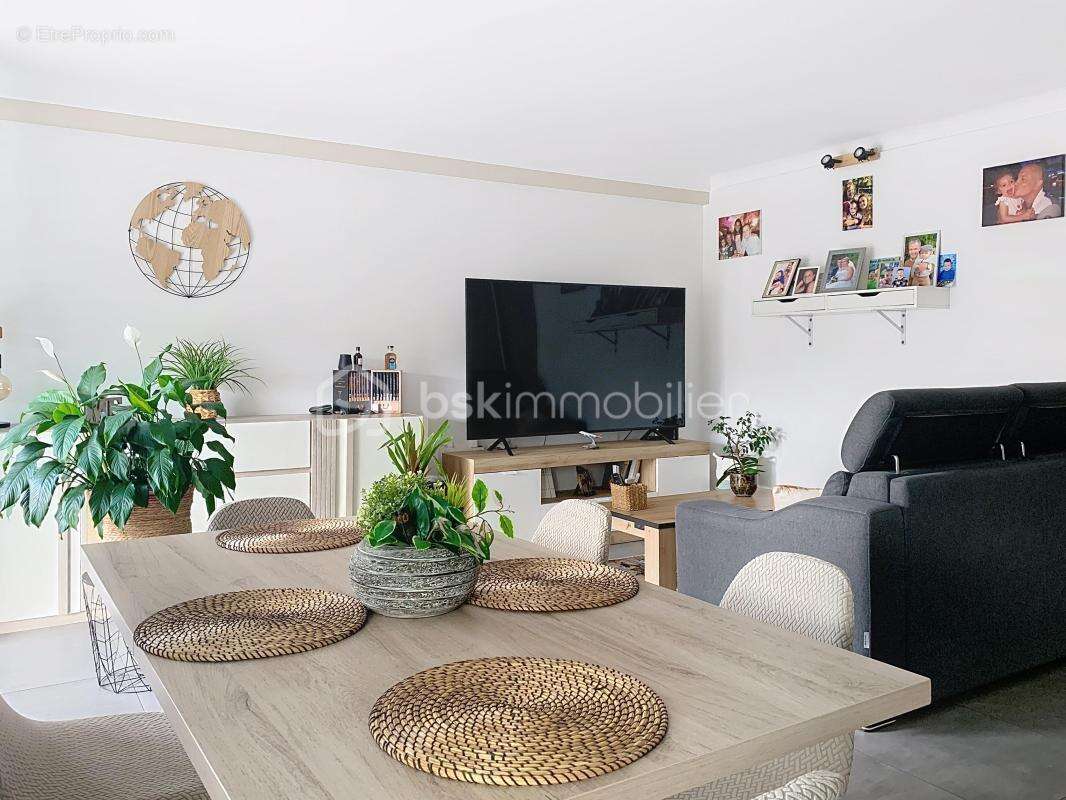 Cannes Broussailles Appartement 2 pièces 54m2 proche de toutes les commodités - photo 2