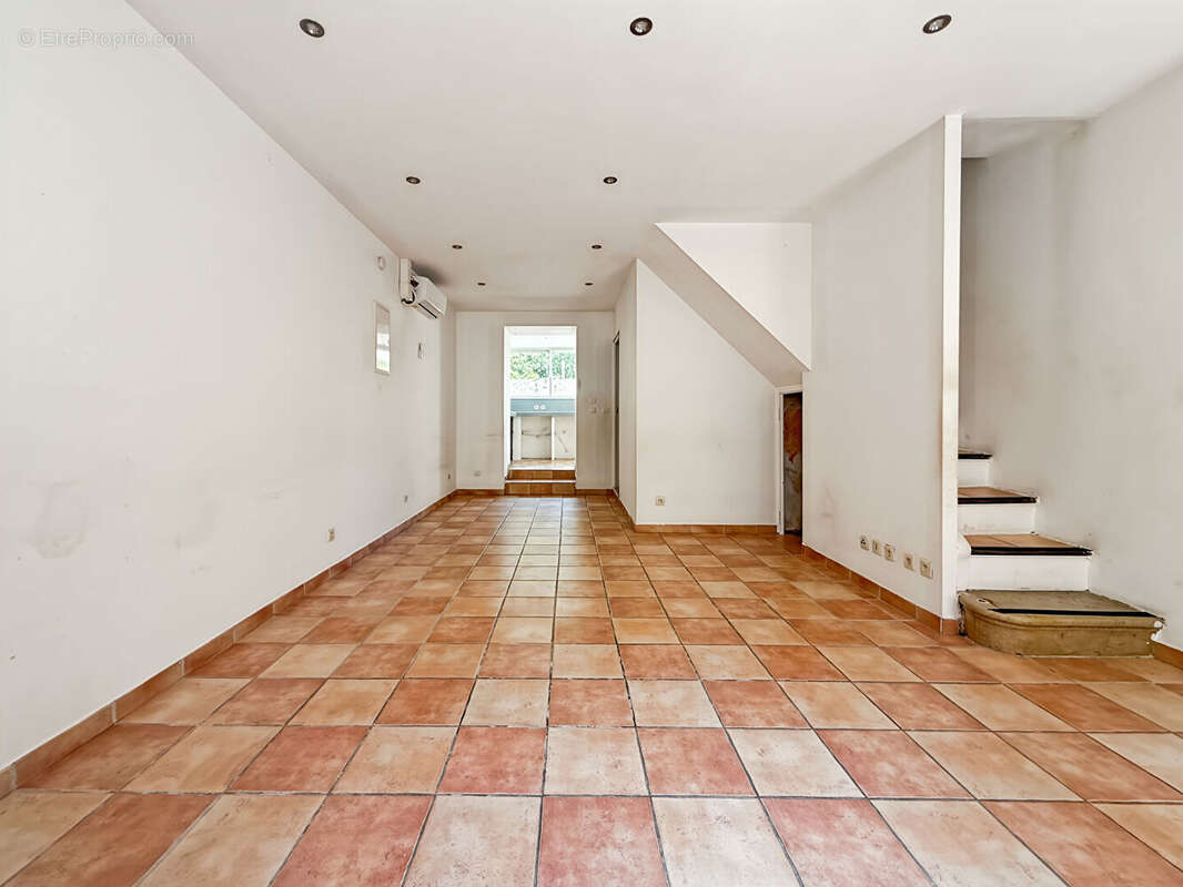 Maison 64m² à gréasque - photo 2
