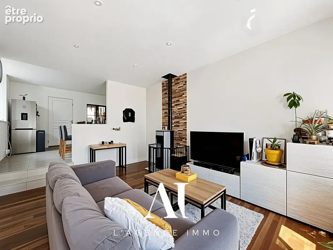 Maison 5 pièces 124 m² à vendre à Jujurieux (01640) - photo 2