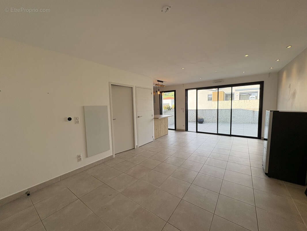 Appartement à LA TALAUDIERE