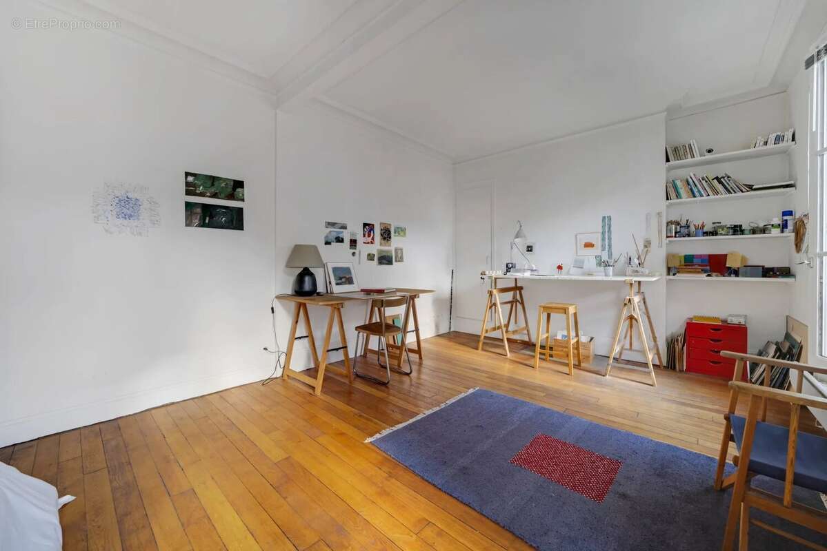 Appartement à PARIS-10E