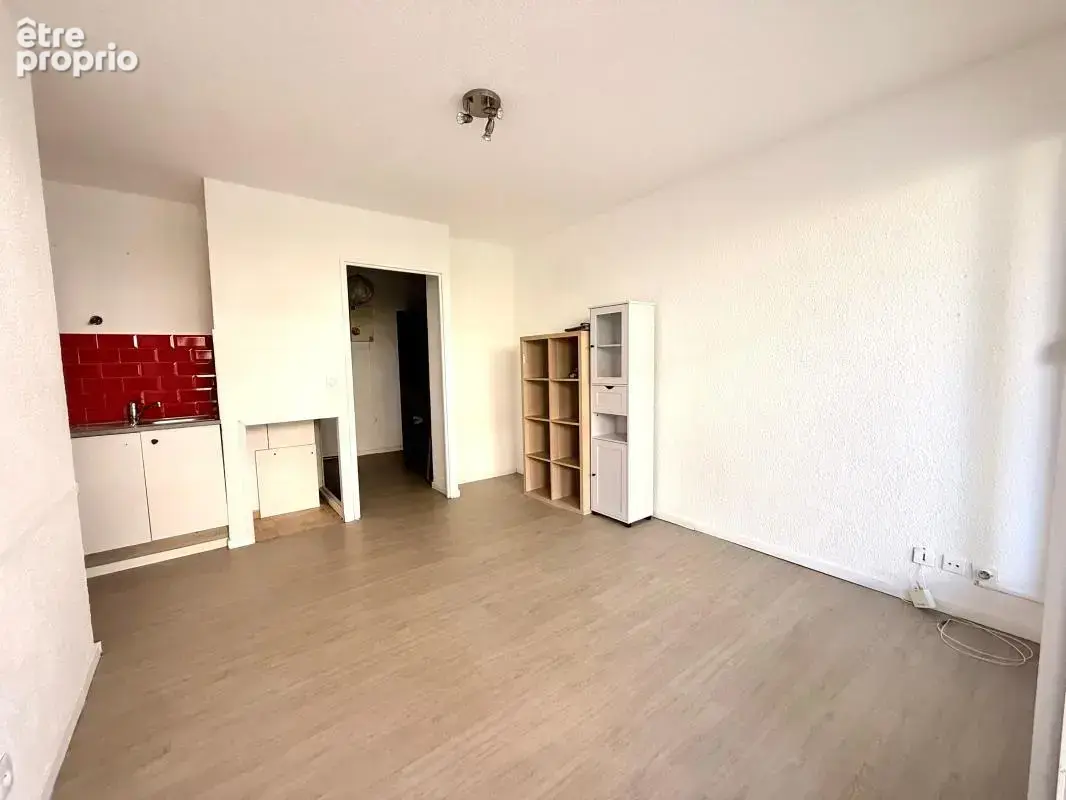 Studio cabine de 22m2 en rez de jardin avec parking - photo 2