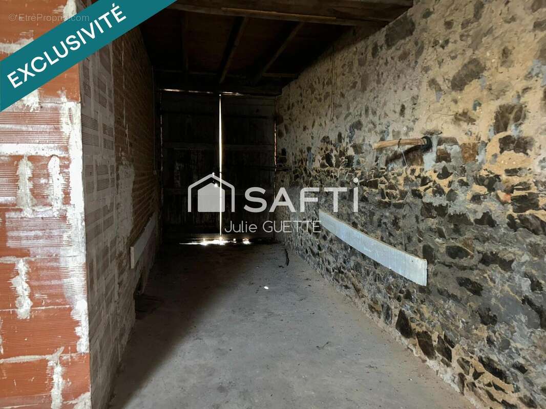 Photo 9 - Maison à MONTOURNAIS