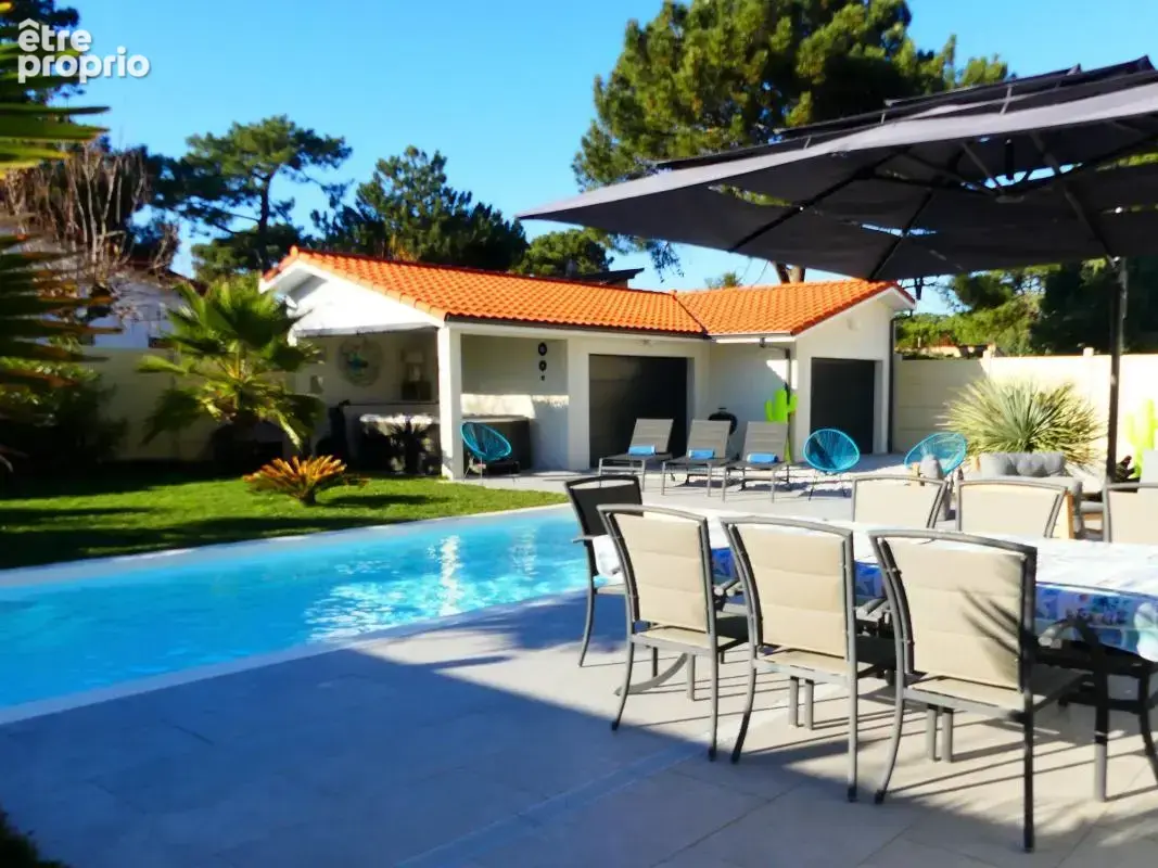 Maison 8 pièces 197 m² à vendre à Biscarrosse (40600) - photo 3