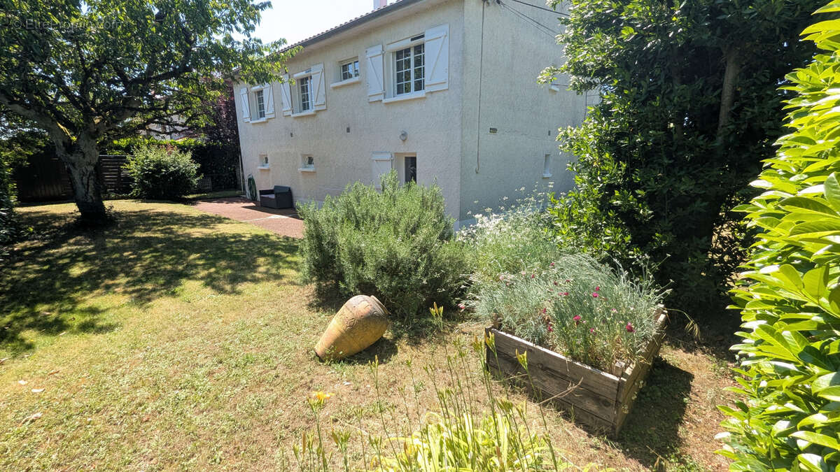 Maison à NIORT