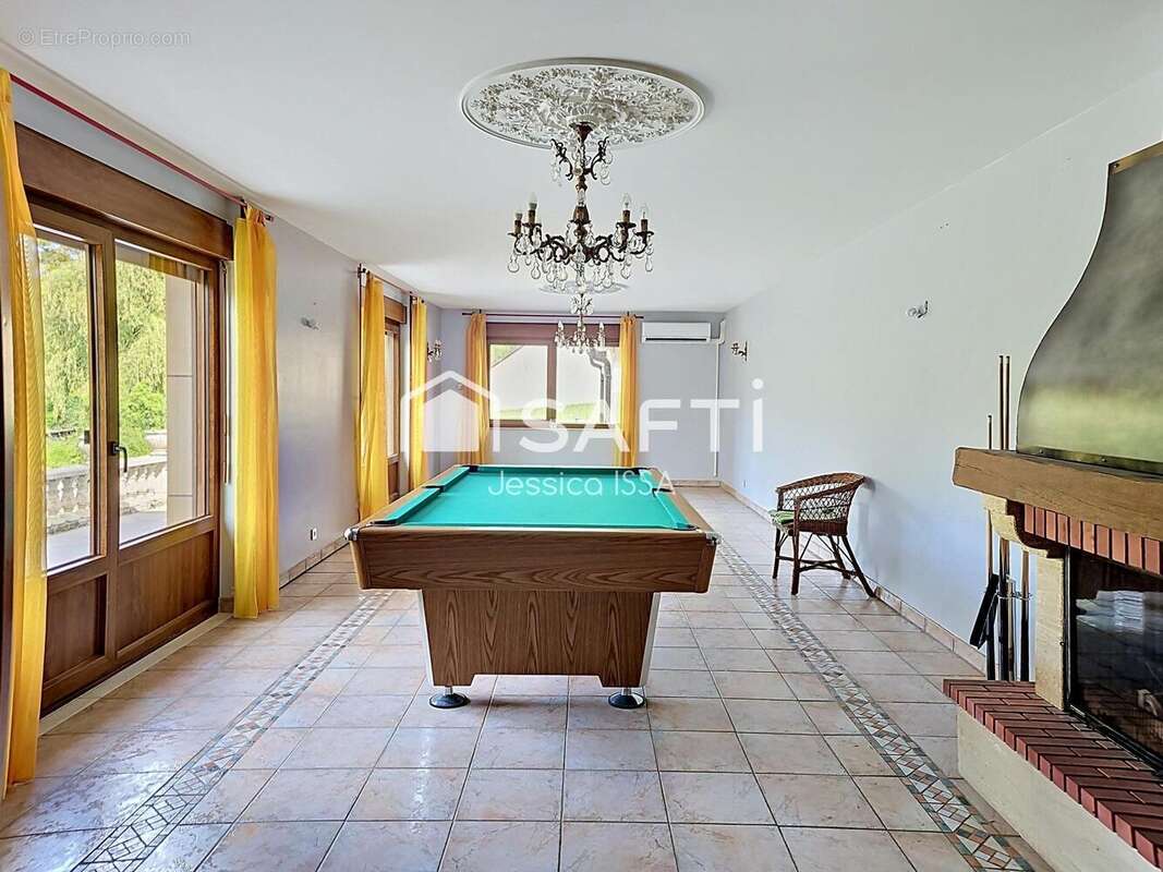 Maison 241 m² à Haute-Kontz  - photo 5