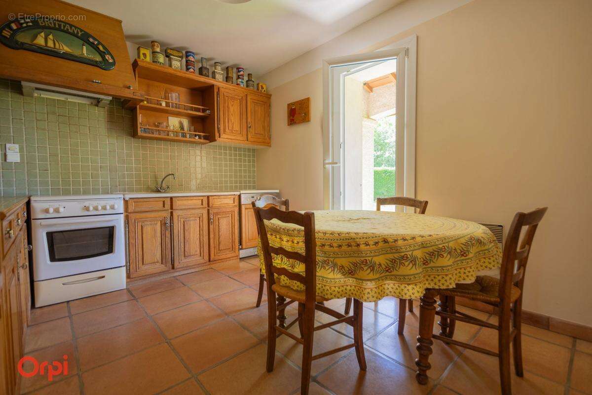 Maison à LENTILLY