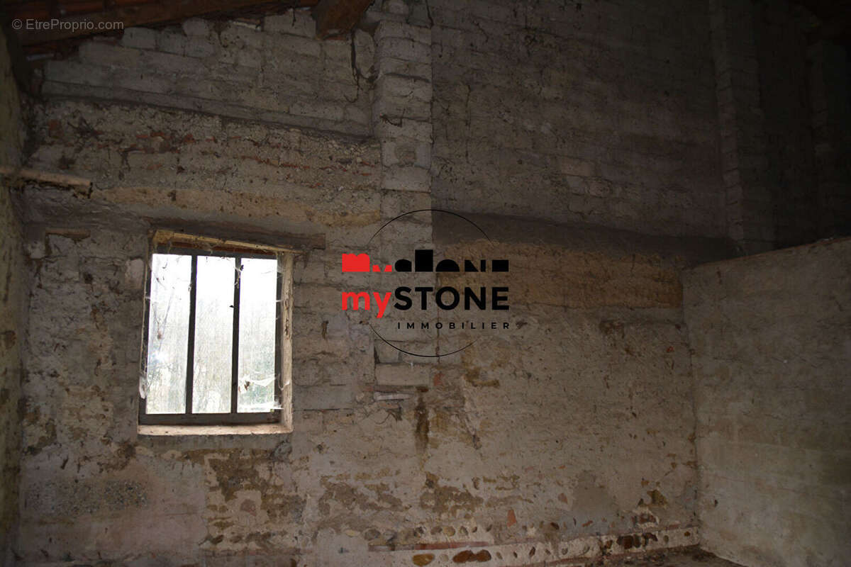 Maison à CHATILLON-SUR-CHALARONNE