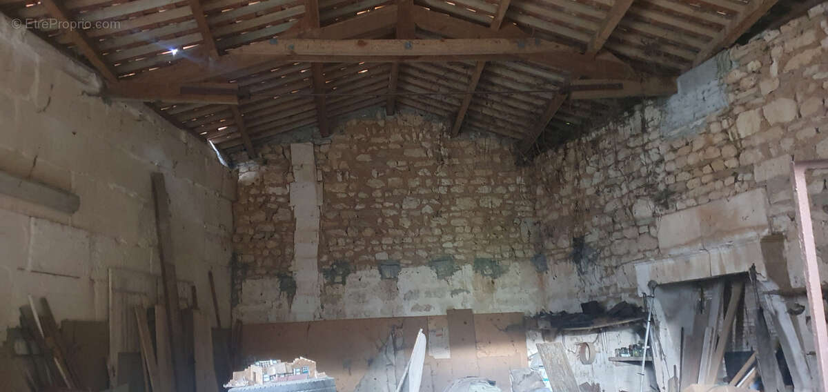 Maison à CHAMPMILLON