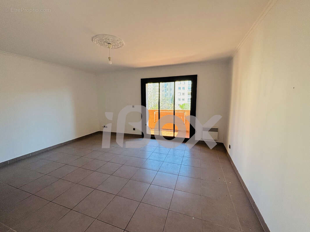 Appartement à LA GARDE