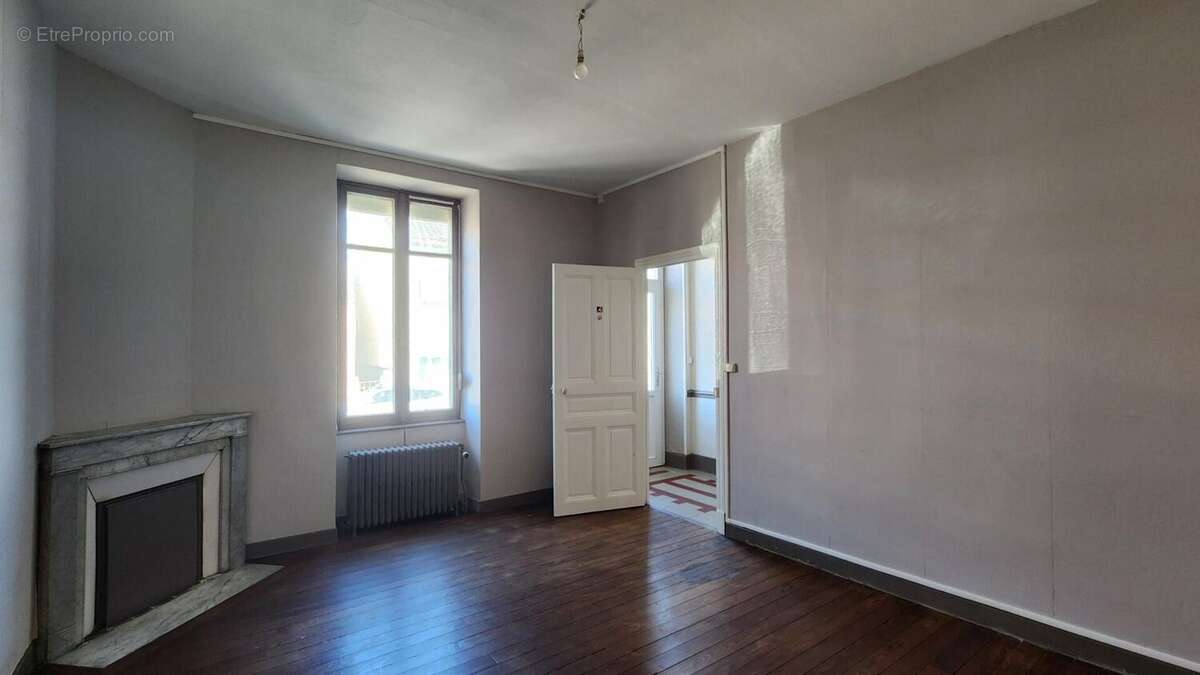 Photo 6 - Maison à MONTCEAU-LES-MINES