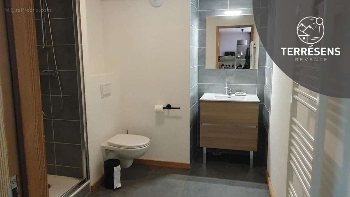 Appartement à VAUJANY