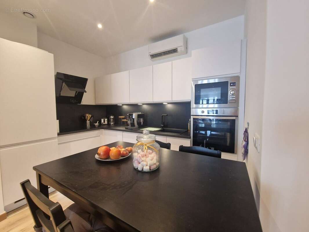 Appartement 73 m² à Nice  - photo 3