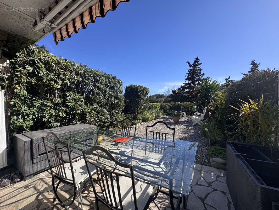 Appartement à SAINT-RAPHAEL