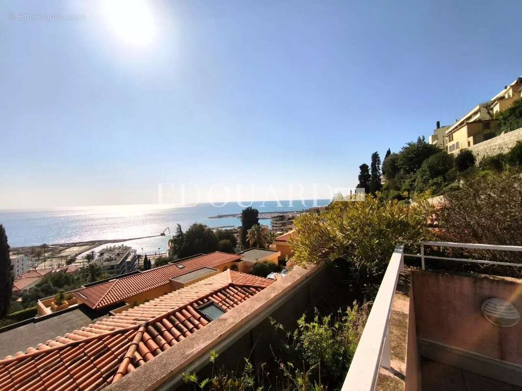 Appartement à MENTON