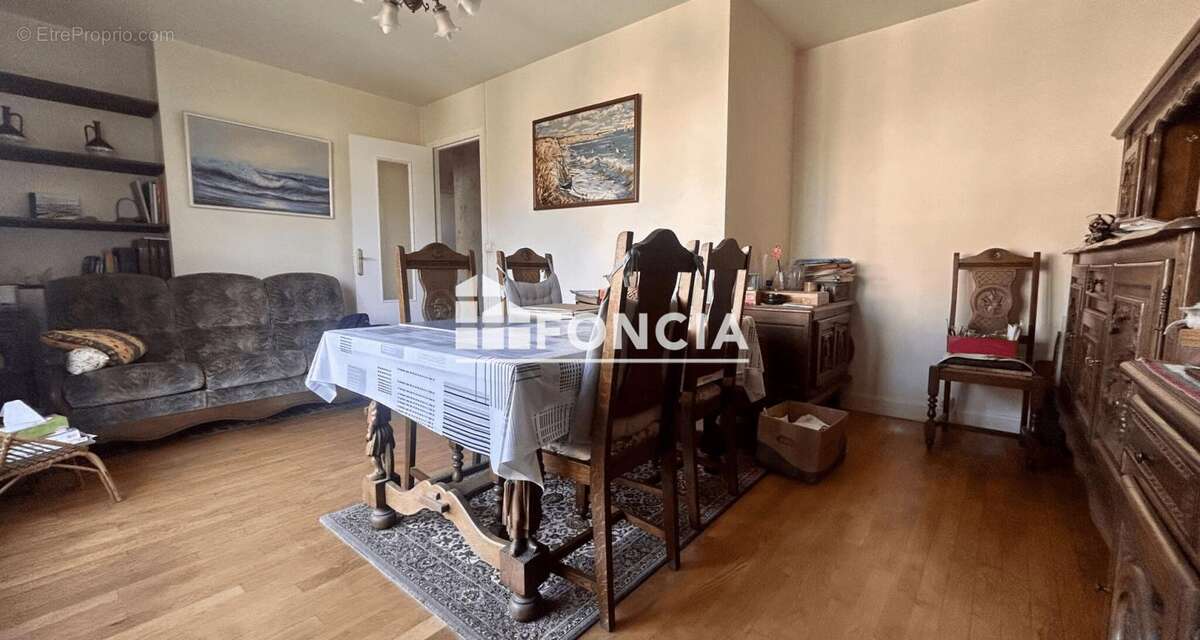 Maison à NEUILLY-SUR-MARNE