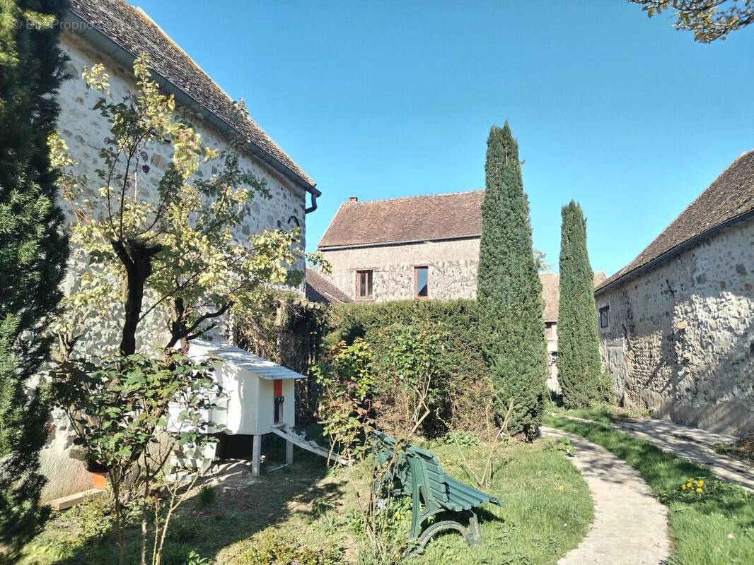 Maison à VILLEMER