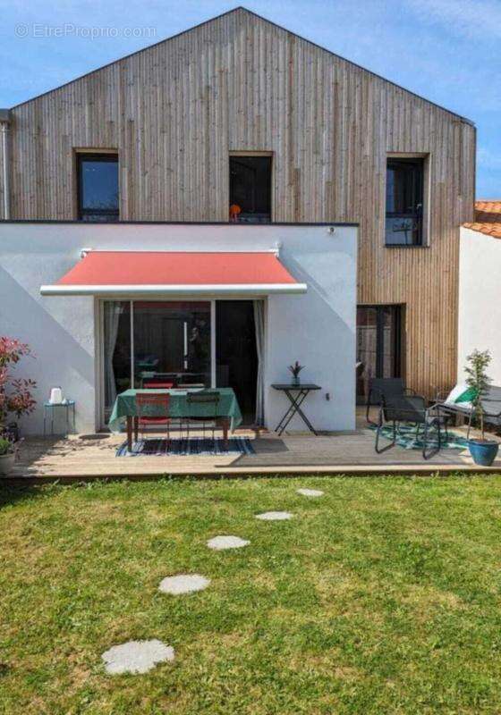 Maison à PERIGNY