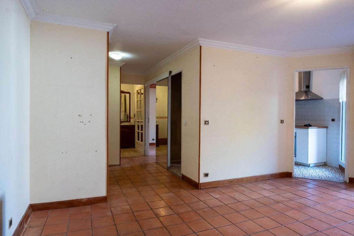 Appartement à LE BOURGET