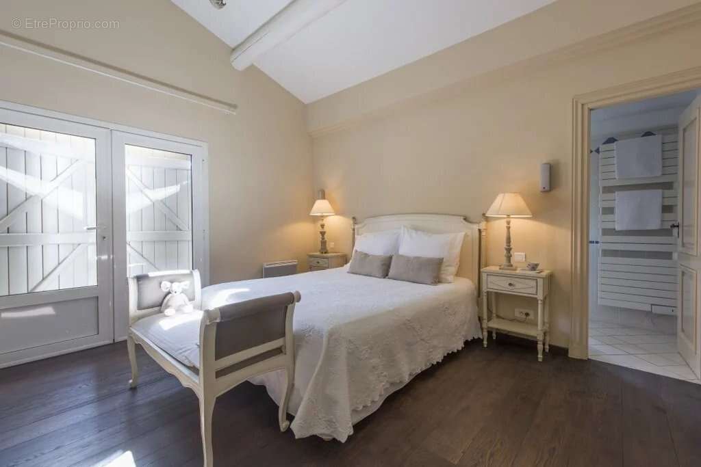 Appartement à SAINT-TROPEZ