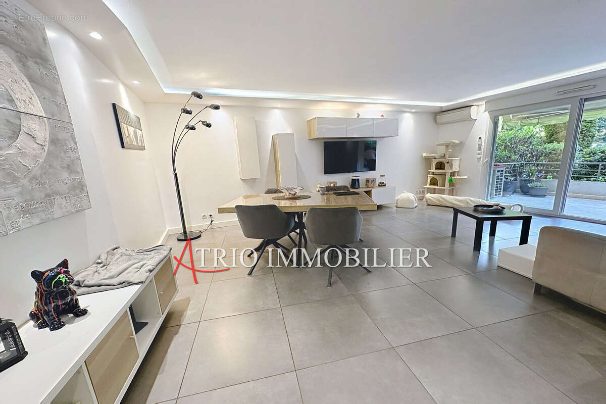 Appartement à CAGNES-SUR-MER
