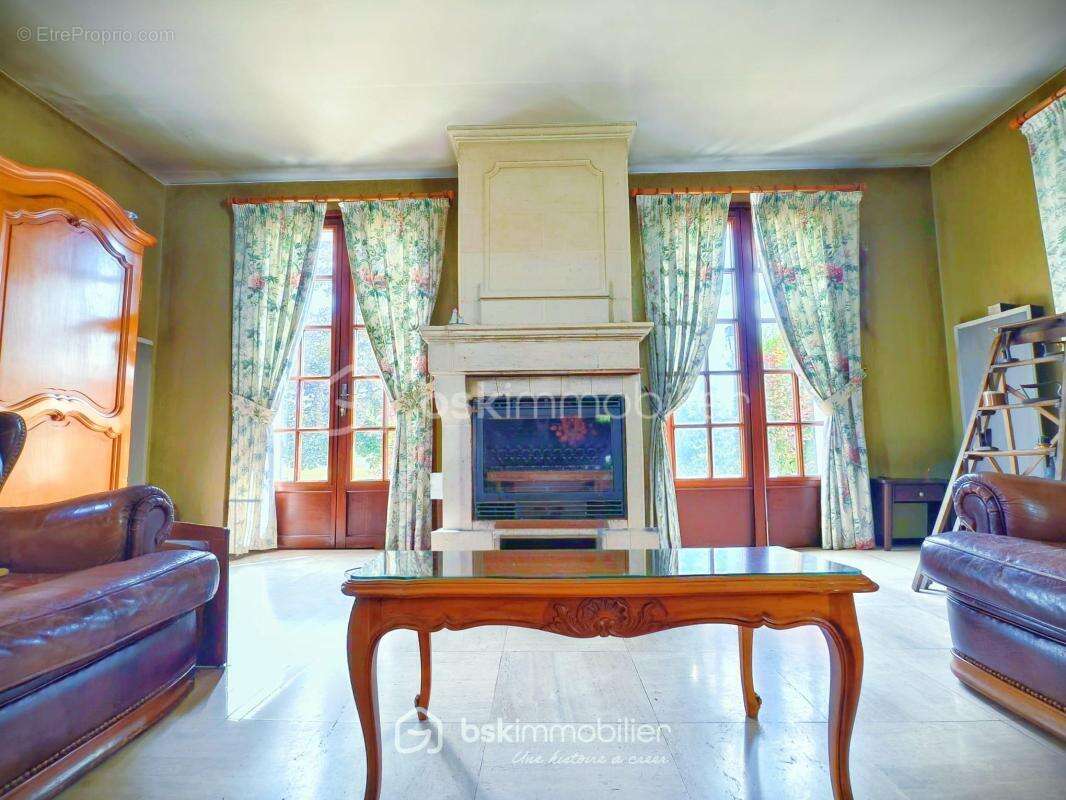 Maison à SAGY