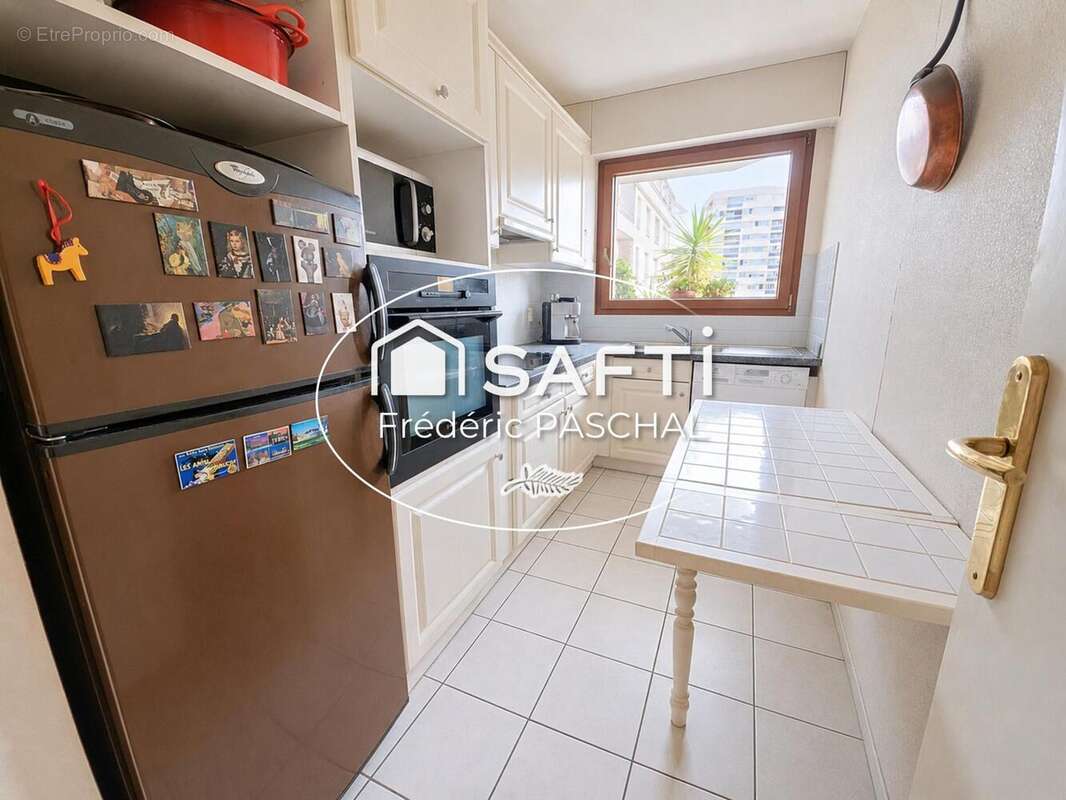 Photo 4 - Appartement à SURESNES