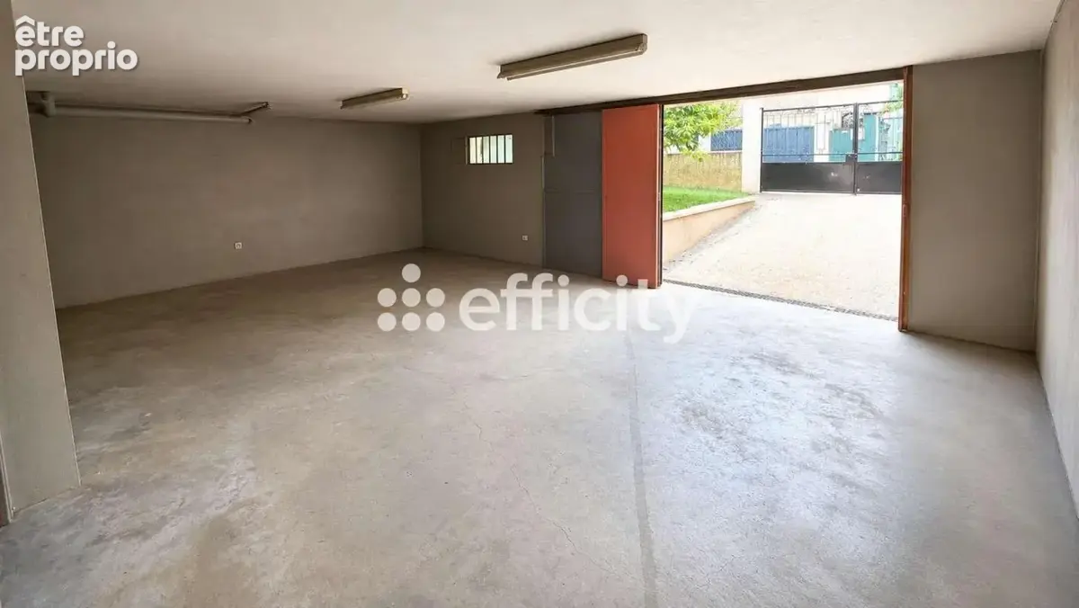 Maison 5 pièces 96 m² à vendre à Vaulx-En-Velin (69120) - photo 15