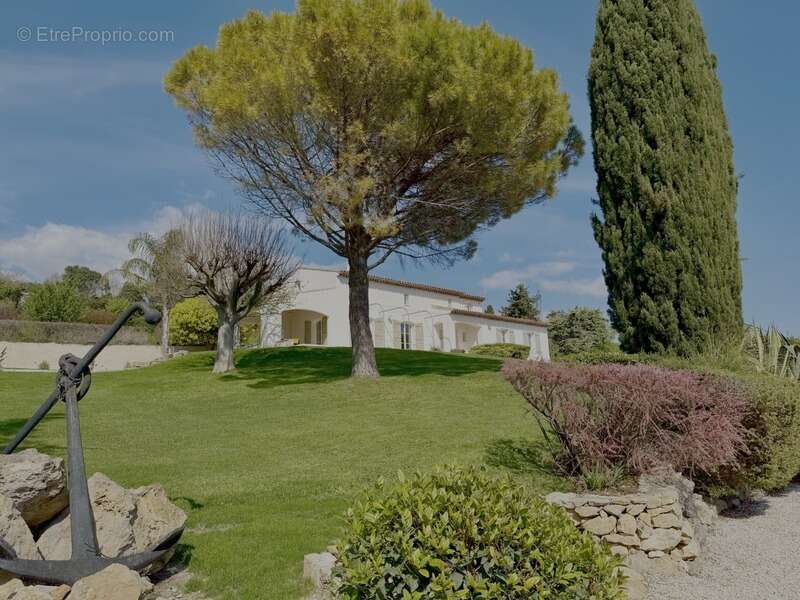 Maison à OLLIOULES
