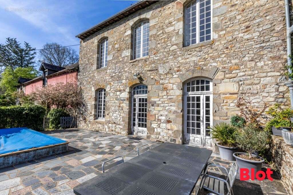 Maison à MELESSE