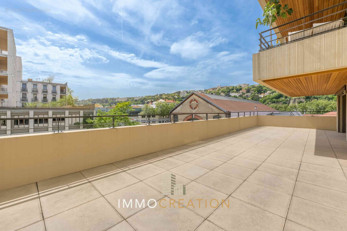 Appartement à LYON-2E
