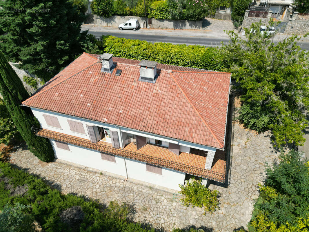 Charmante proprièté à Ganges de 207 m2 environ - photo 15
