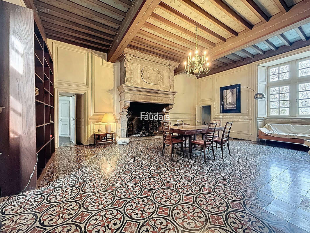 365 m² à La Haye-Bellefond  - photo 8