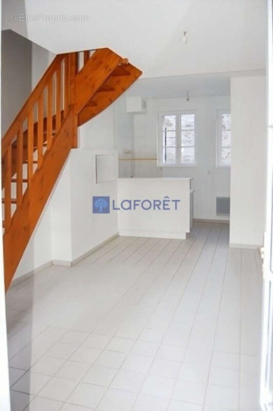 Appartement à AZAY-LE-RIDEAU