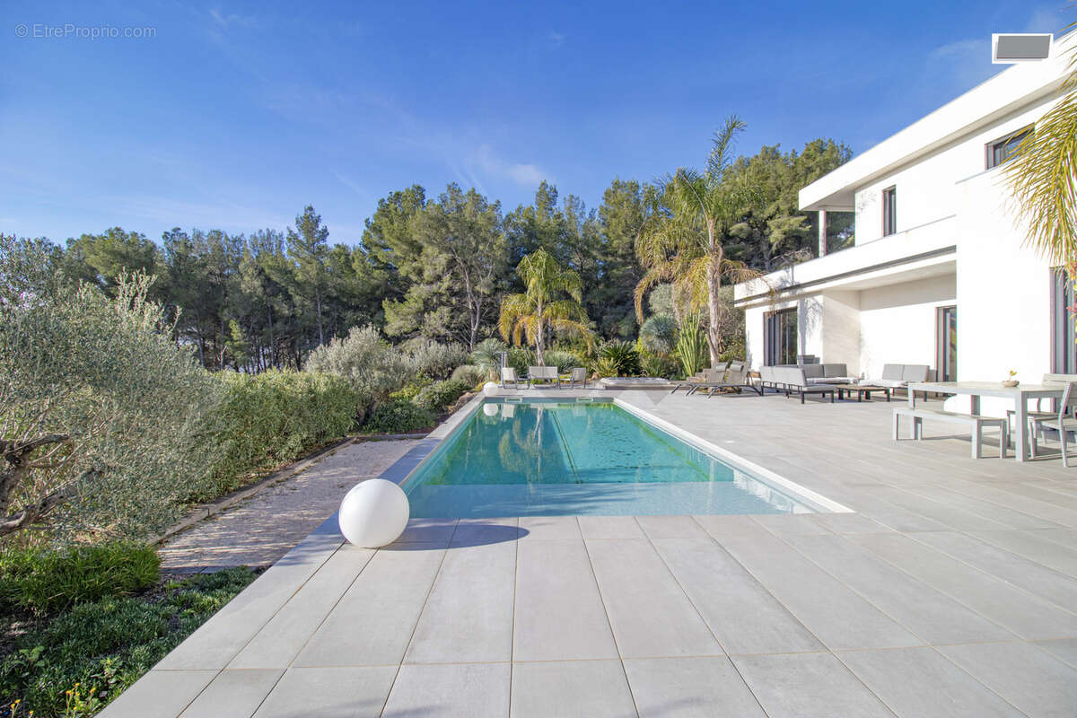 Maison à LA VALETTE-DU-VAR