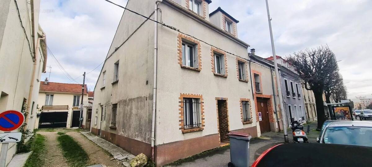 Appartement à VILLEMOMBLE