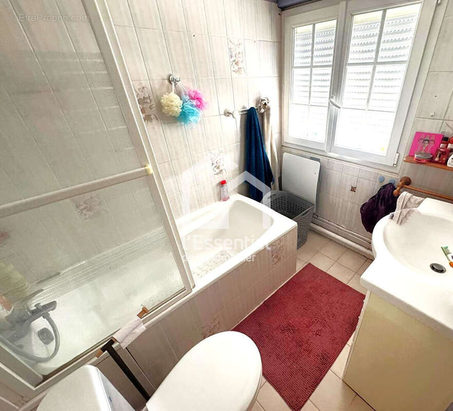 Maison à VERNEUIL-SUR-SEINE