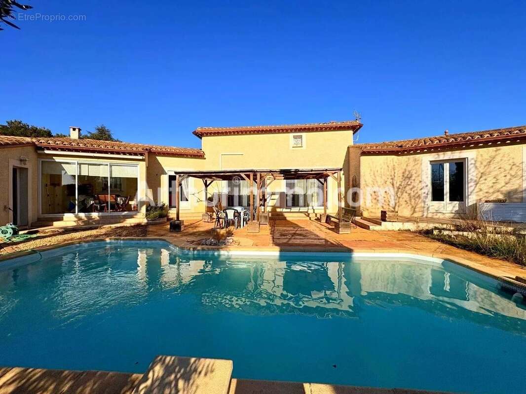 Maison à LIGNAN-SUR-ORB