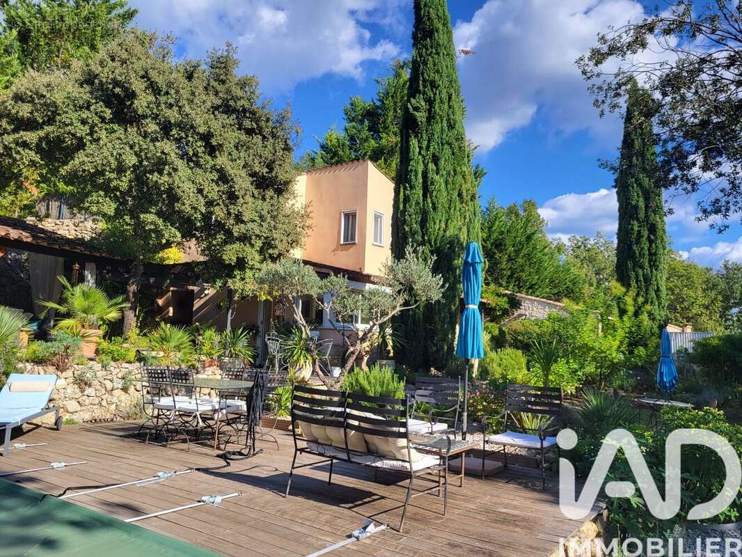 Photo 6 - Maison à COTIGNAC