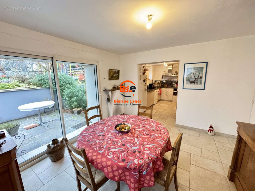 Agence immobilière BSLE Bien se loger ensemble maison 5 chambres Blanzat Mathieu GALLAIS - Maison à BLANZAT