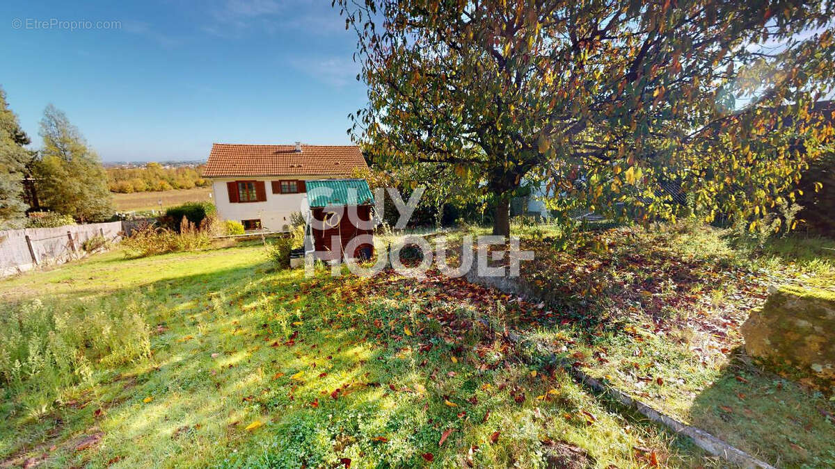 Terrain à MONTLHERY