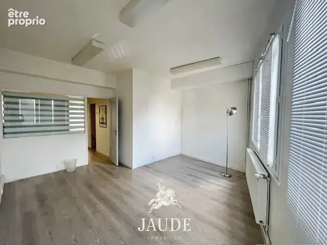 Plateau à transformer en appartement   Clermont-Ferrand centre   Quartier Blatin   96,2 m2 - photo 2