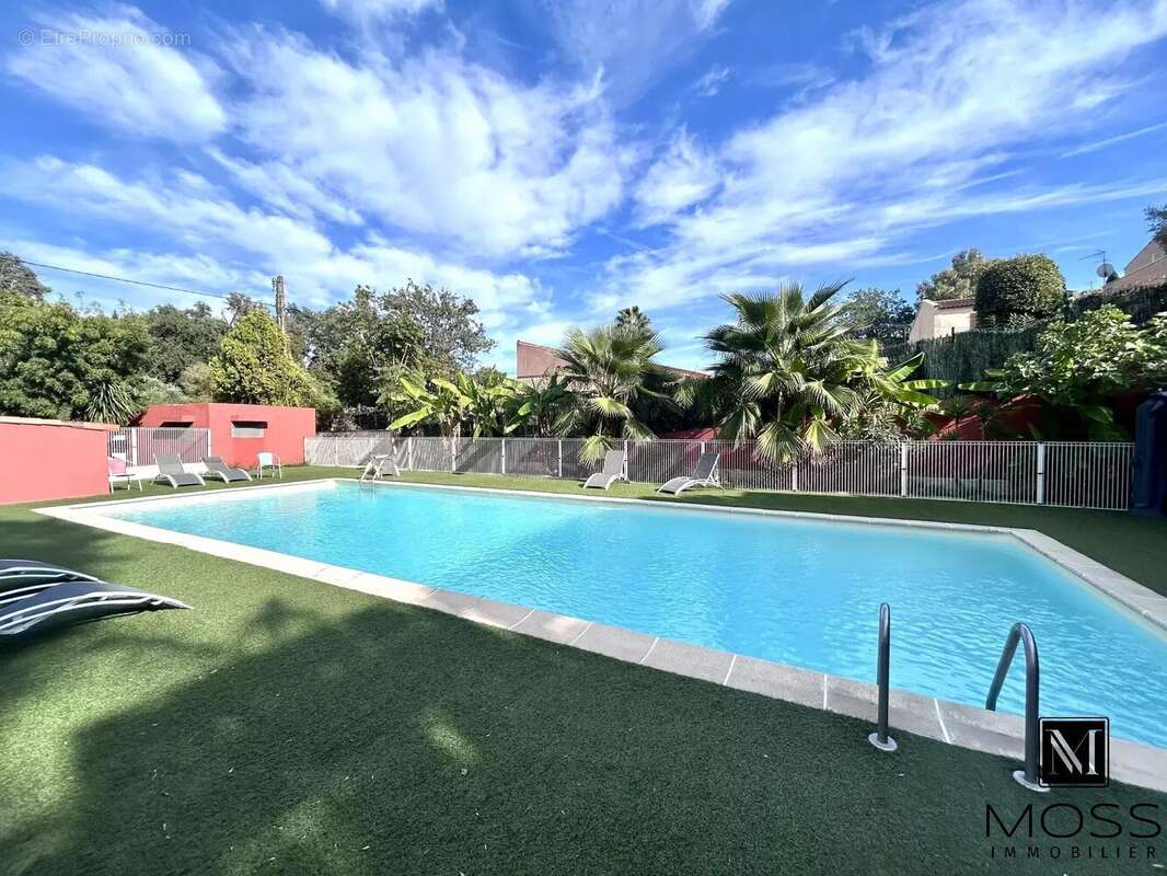 Appartement à VILLENEUVE-LOUBET