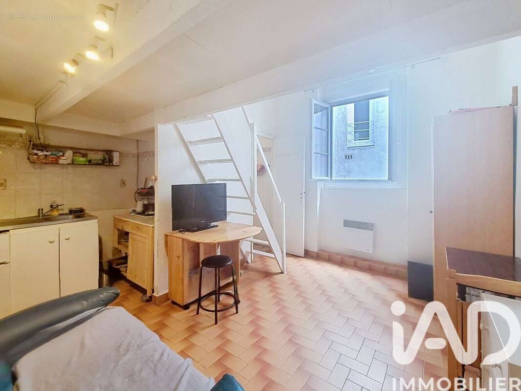 Photo 2 - Appartement à NIMES