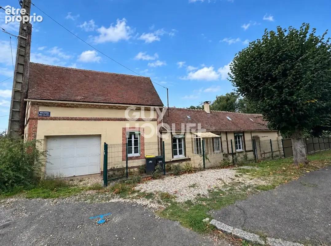 Maison à BRETEUIL